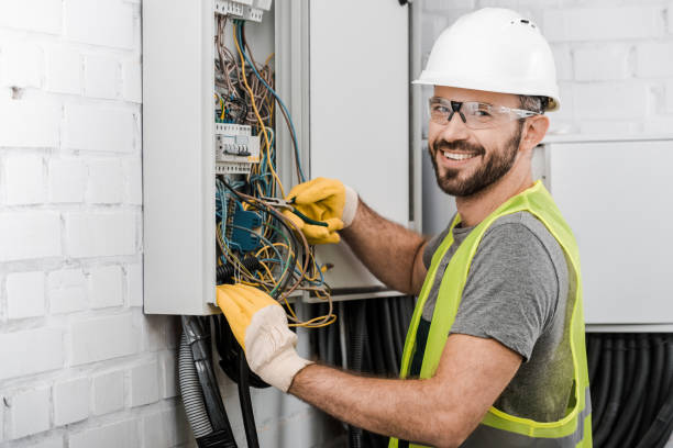 Best Commercial Electrician Services  in Middletown, NY