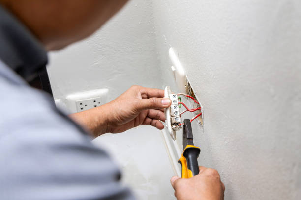 Best Circuit Breaker Repair  in Middletown, NY